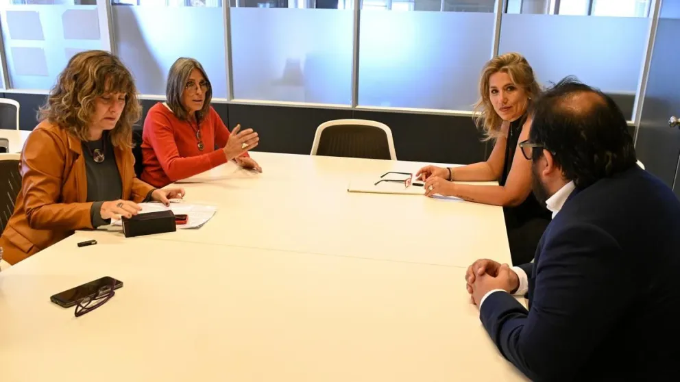 Télam presentó una denuncia penal por la agresión a la fotoperiodista durante marcha por Lago Escondido