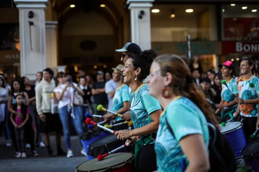 Miles de personas disfrutaron los Carnavales en Bariloche