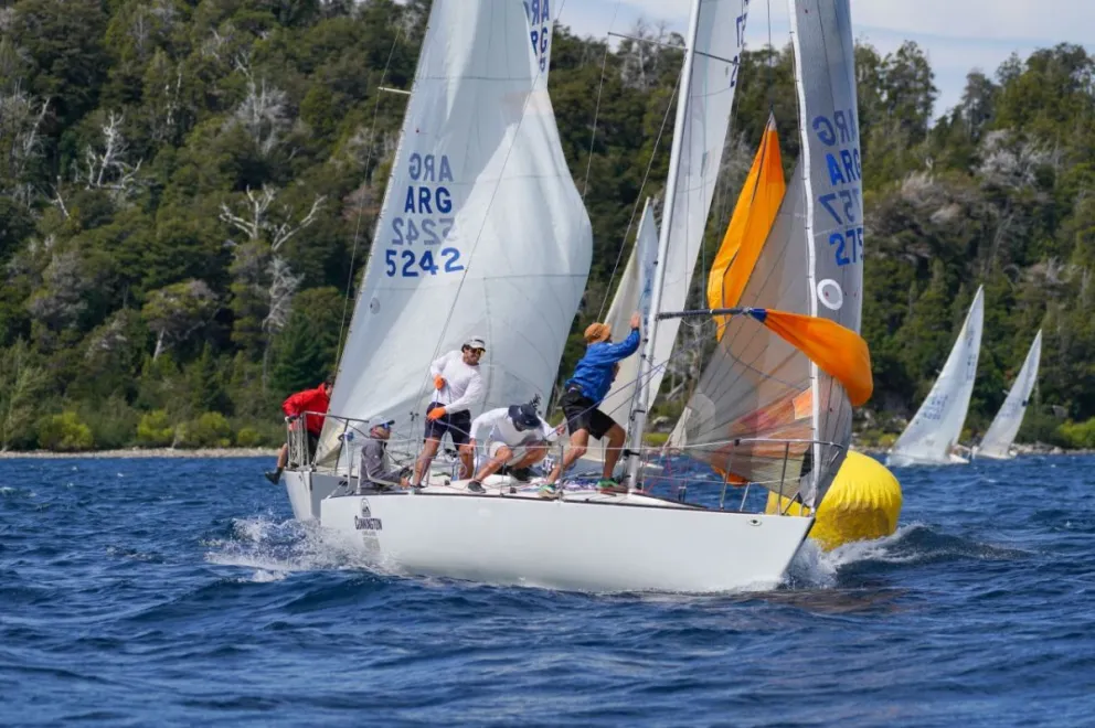 El Club Náutico Bariloche fue anfitrión del “Campeonato del Sur” de la clase J24