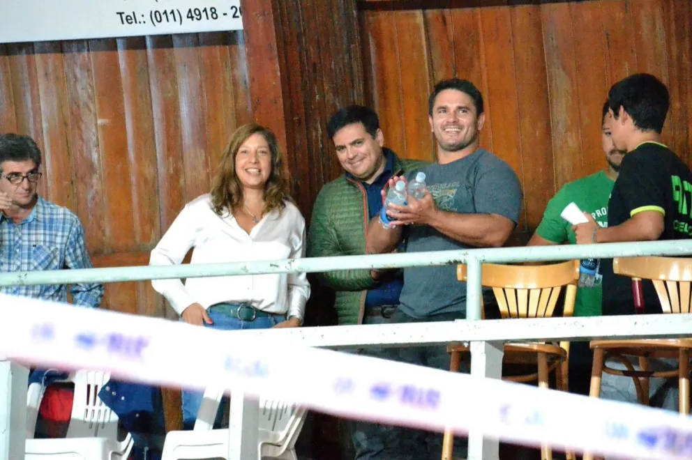 Carreras destacó el aporte formativo del vóley nacional en Bariloche