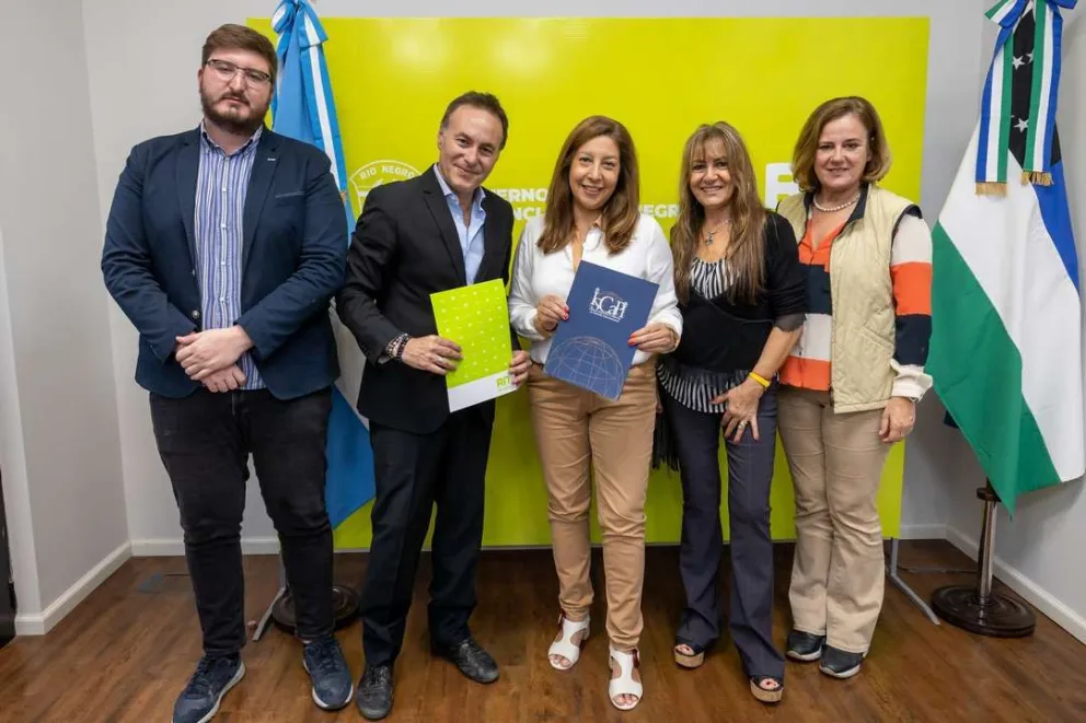 La Provincia renueva su compromiso de intercambio cultural con Italia