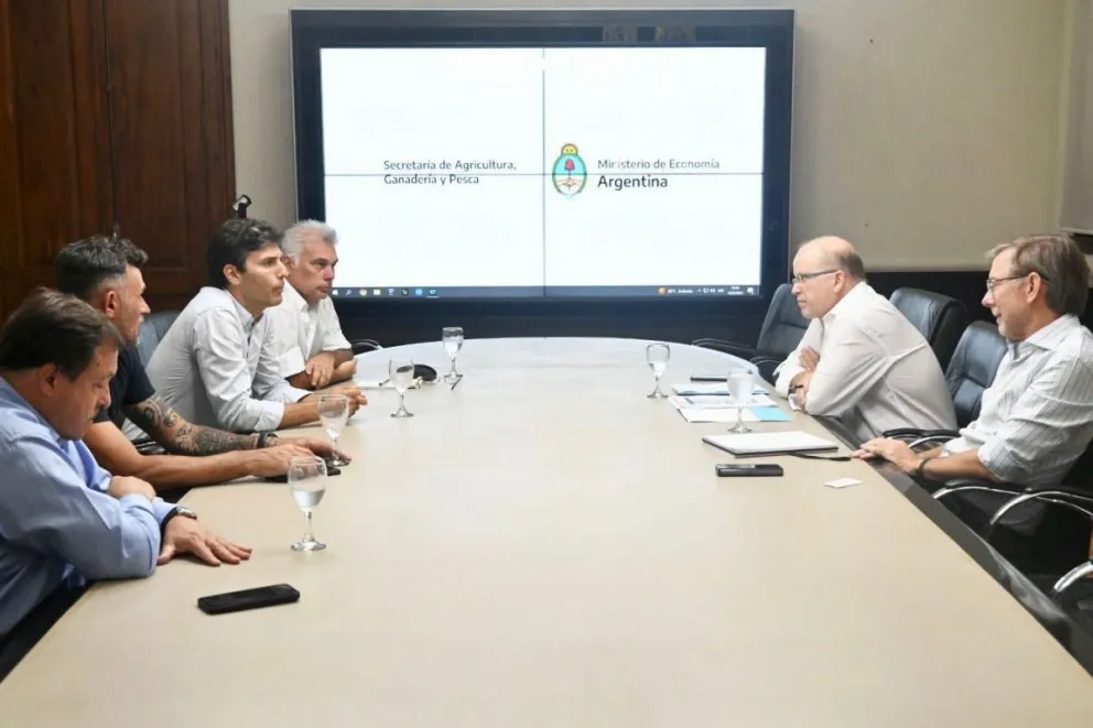 Nación anunció un aporte de mil millones para productores rionegrinos