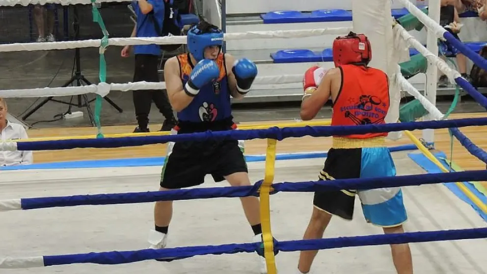 Los mejores jóvenes boxeadores del país llegan a competir a Dina Huapi