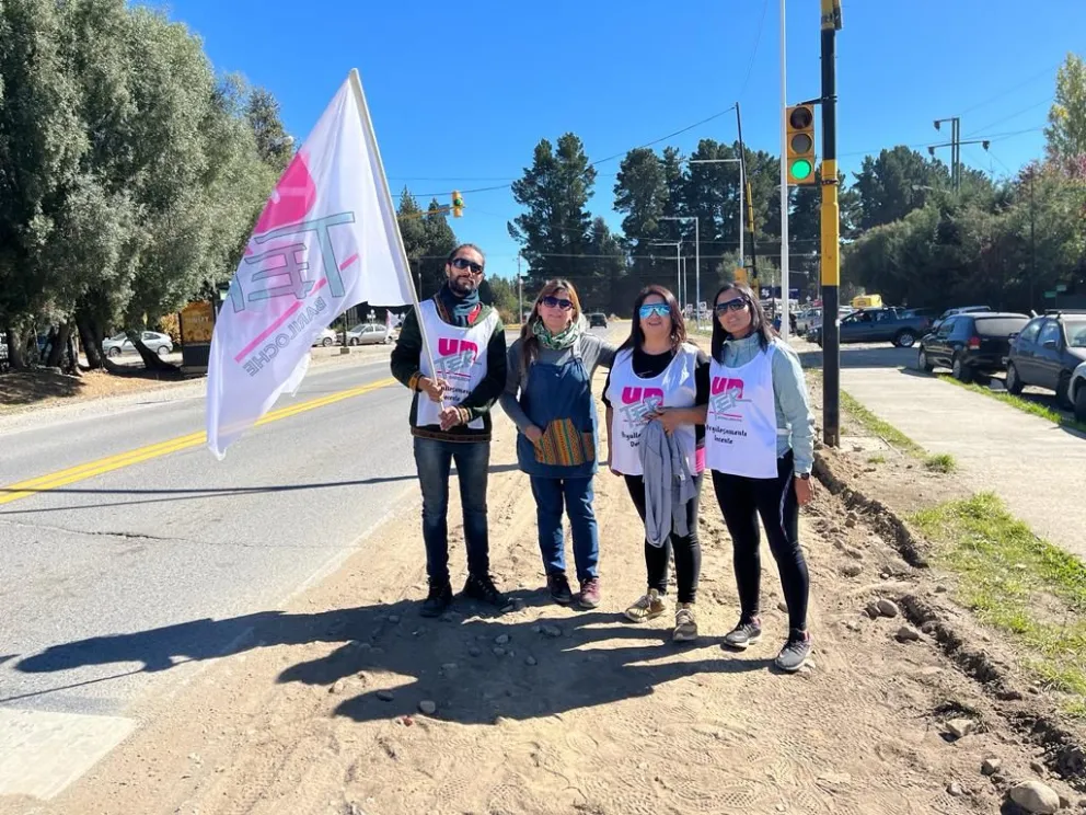 Unter define este lunes cómo continuará su plan de lucha docente