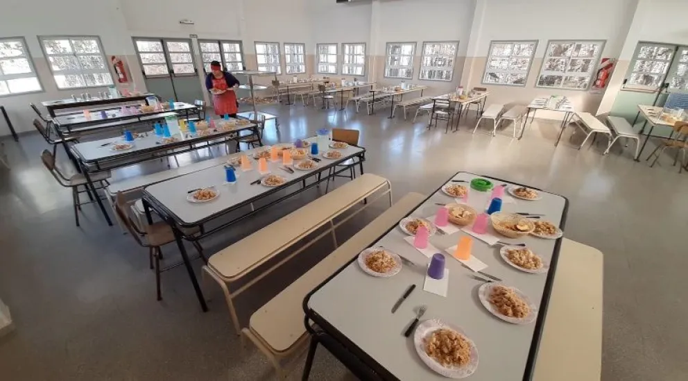 Educación garantiza el servicio diario de comedor escolar