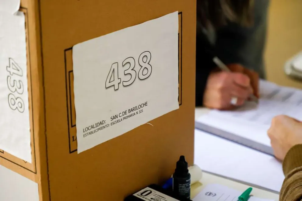 Cerraron las elecciones en Río Negro y comenzó el recuento de votos