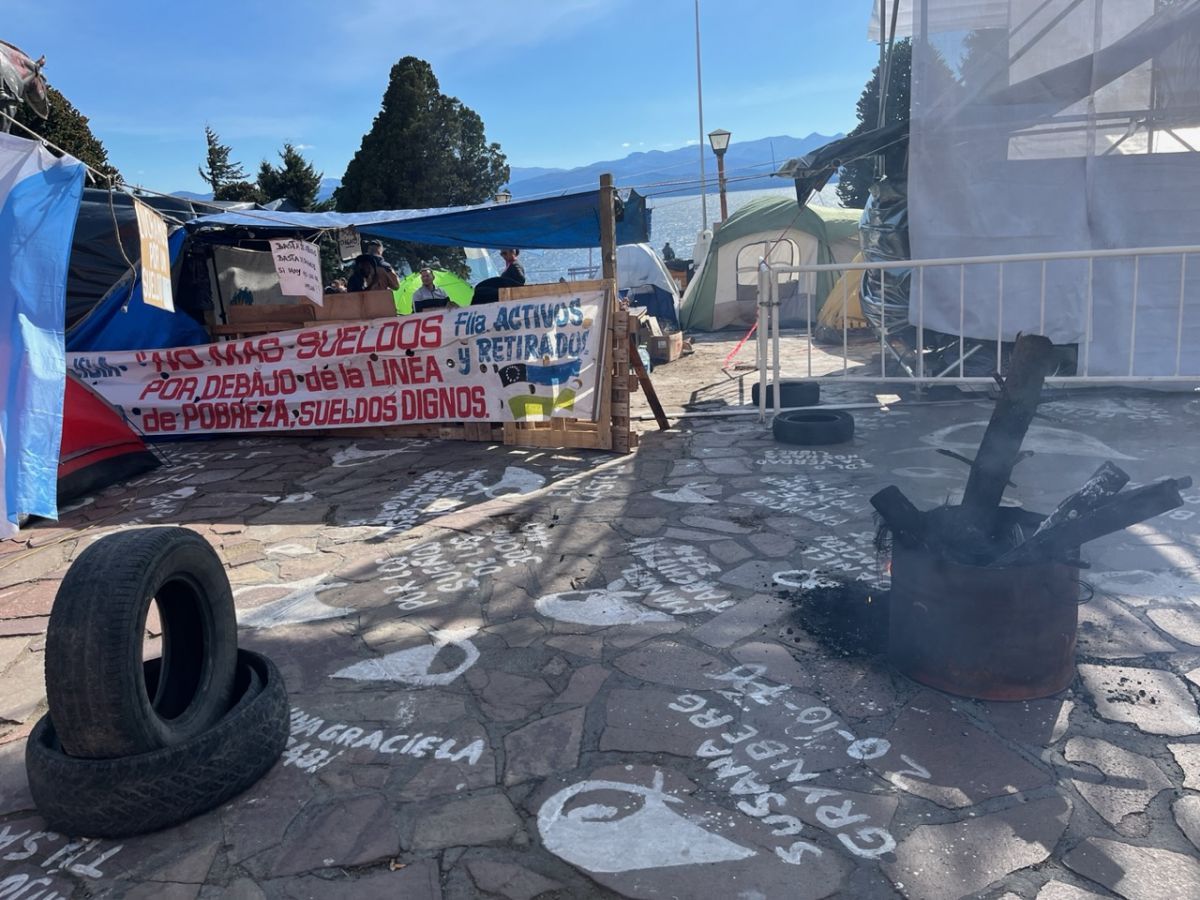 Principio de acuerdo para solucionar el conflicto policial