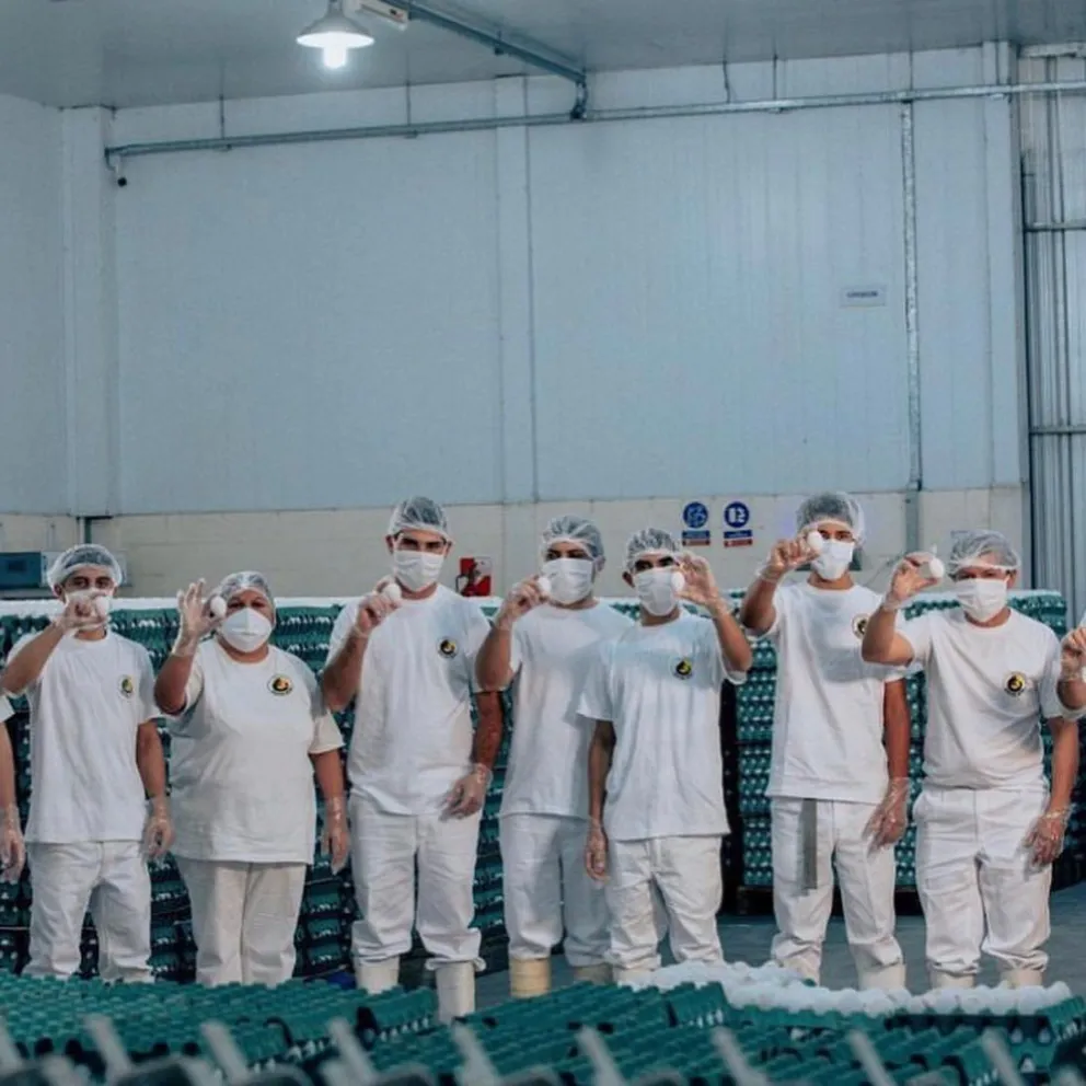 "No podemos permitir que sigan tirando comida"