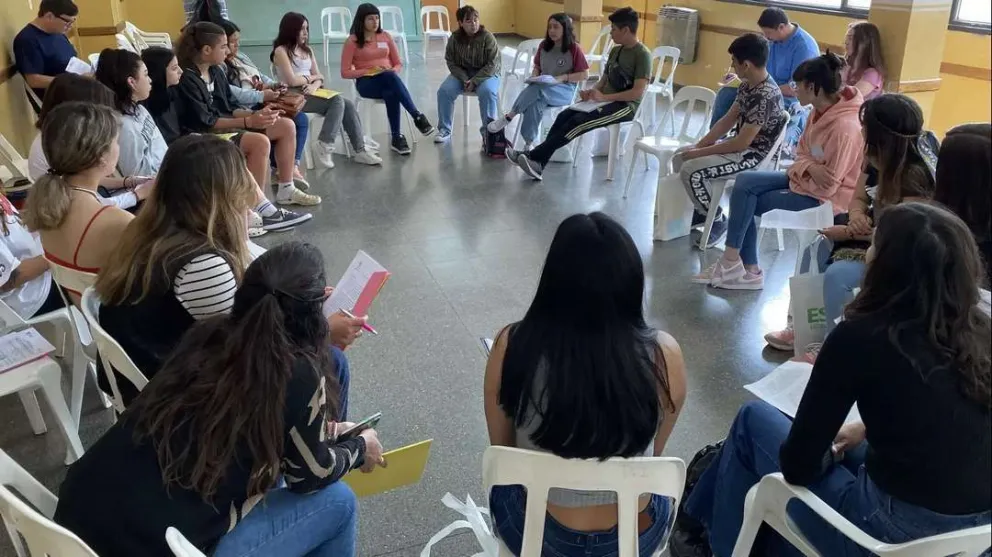 Se extendió la fecha de inscripción del Parlamento Juvenil del Mercosur