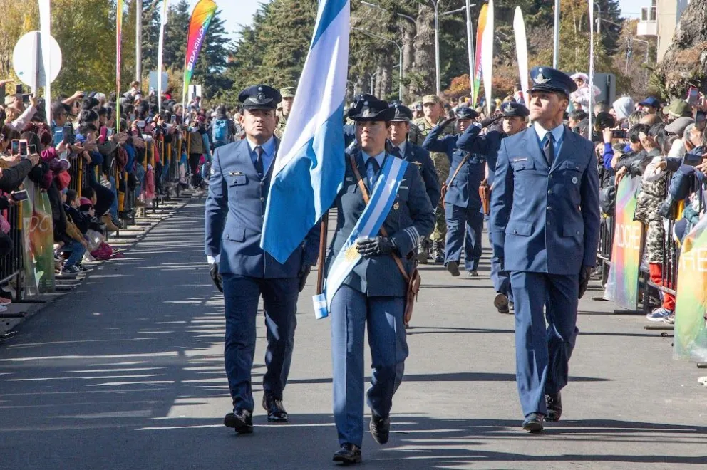 La Municipalidad ratificó que el desfile por el 3 de Mayo no se suspende