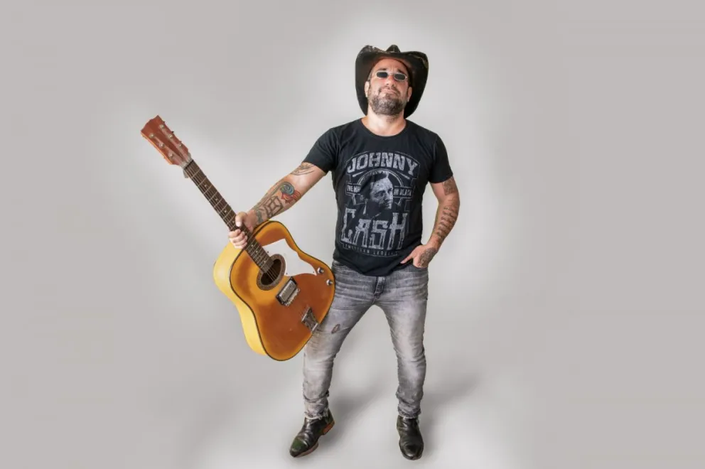 Hoy toca Piti Fernández en el teatro La Baita