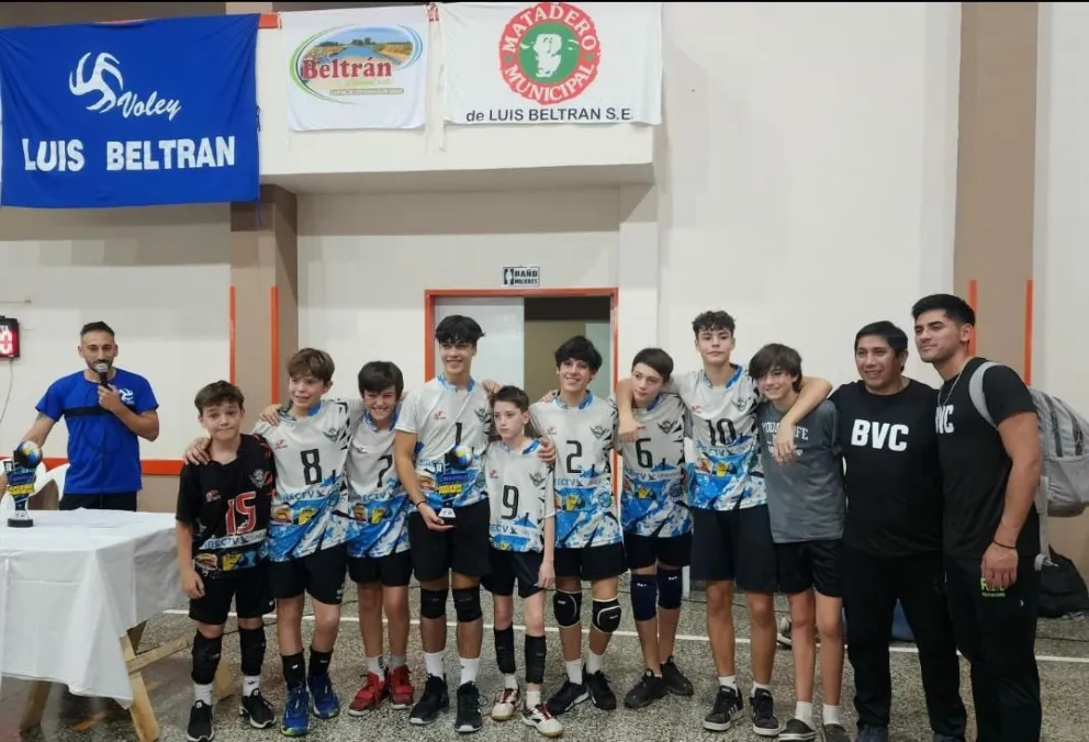 Subcampeonato local de los varones Sub 14 en el Provincial de vóley
