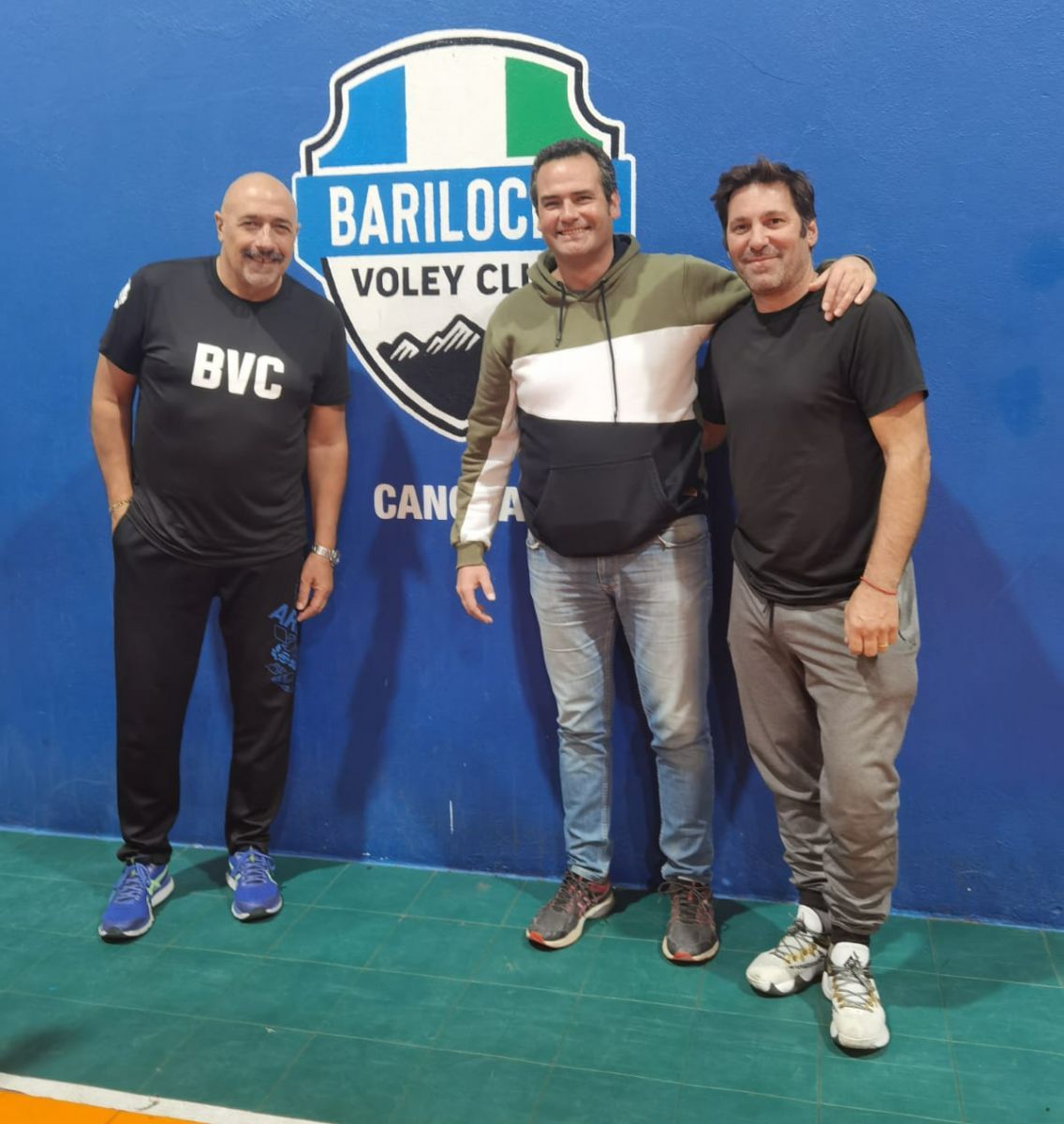 El vóley local recibió a Omar Grasso de la FeVA
