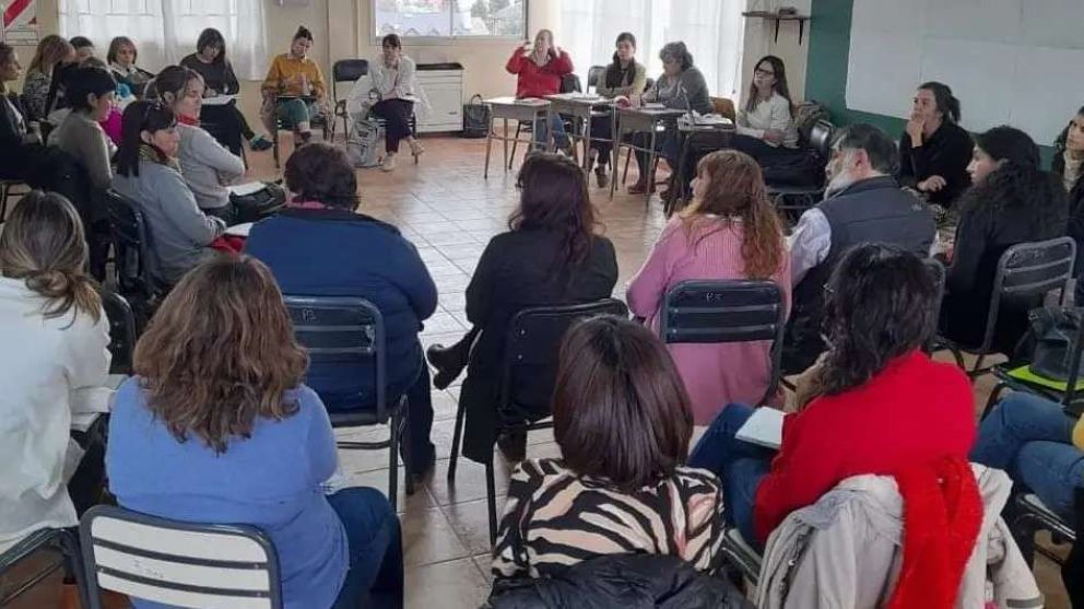 Referentes de Educación se reunieron con directivos y supervisiones