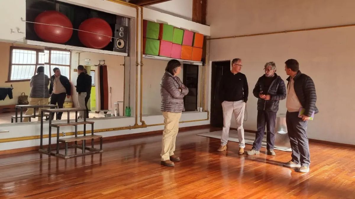 Finalizan obras en el CEF 8 e inician trabajos en la Escuela 311