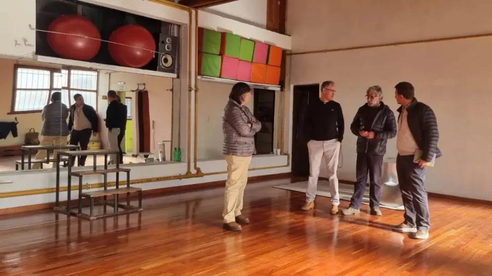 Finalizan obras en el CEF 8 e inician trabajos en la Escuela 311