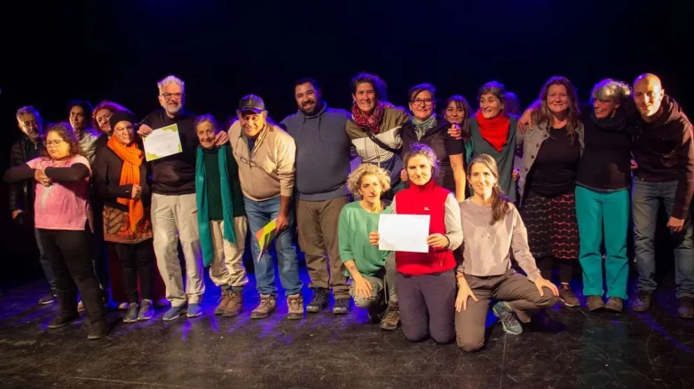 La obra barilochense "Banquete de Gusanos" irá a la Fiesta Nacional del Teatro por Río Negro