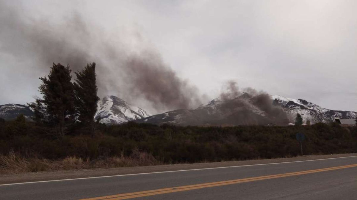 Preocupación por la fuerte emanación de humo de una constructora