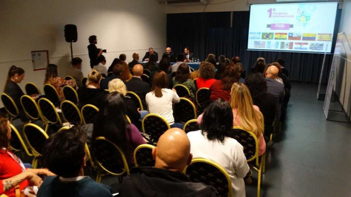 Salud expuso en el 1° Congreso Internacional de AASAP