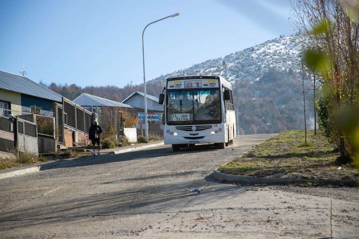 Qué propone cada uno de los 12 candidatos a intendente para resolver el problema del transporte en Bariloche