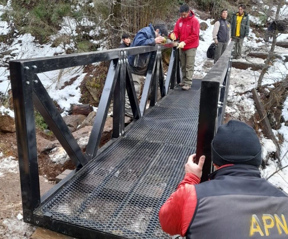 Nuevo puente y apertura de la senda a Frey