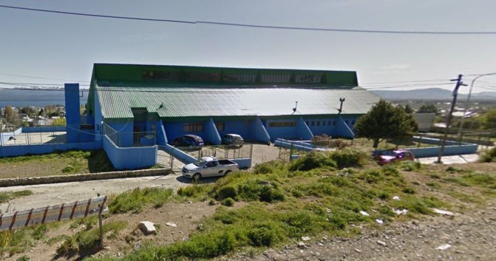 "Paro de padres" en la Escuela 295: No enviaron a sus hijos a clases y piden mejoras edilicias