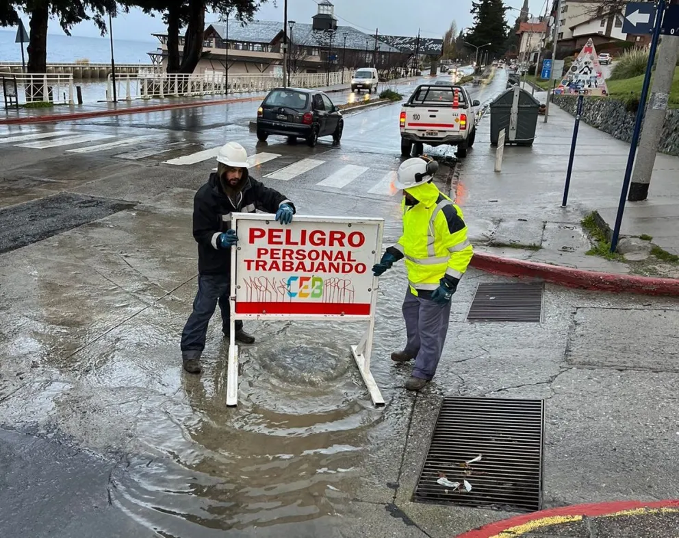 Saneamiento de la CEB trabaja para minimizar los efectos del temporal 