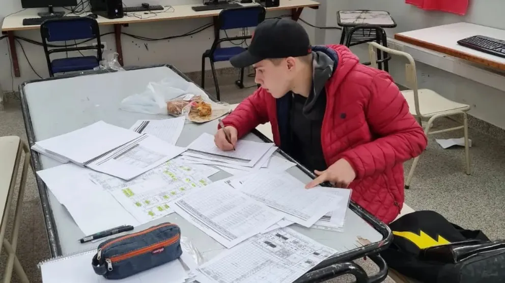 Educación convoca a escuelas técnicas a pensar en eficiencia energética