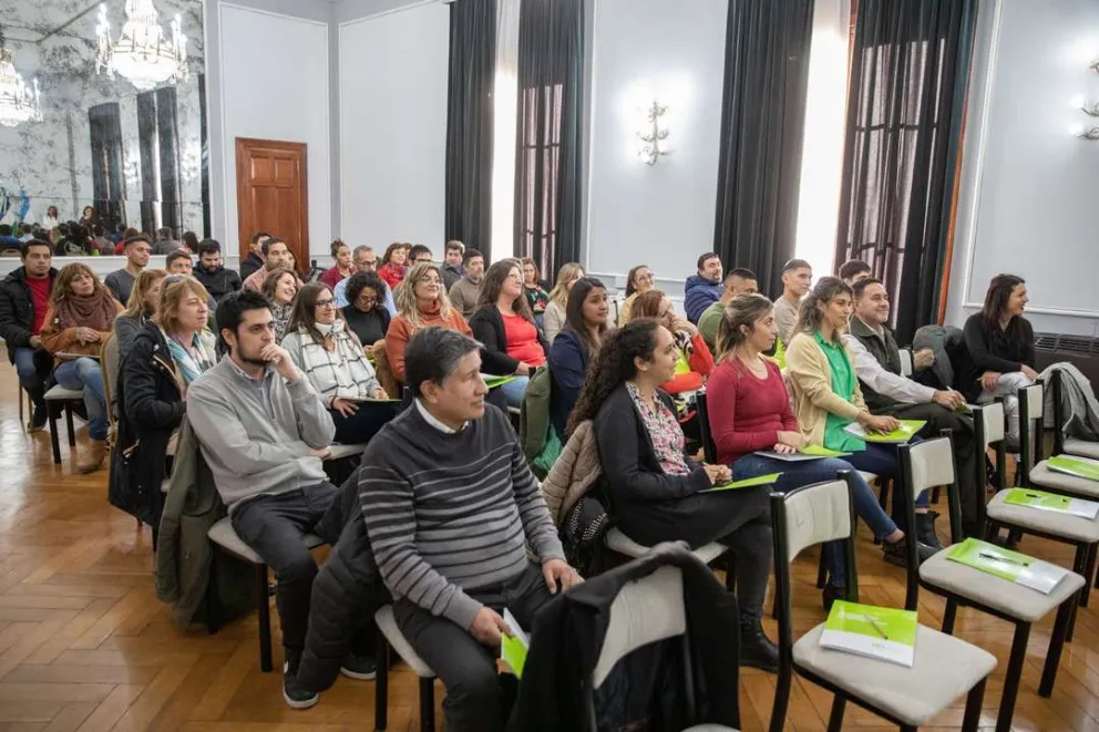 Registro Civil: Provincia capacita sobre derecho y práctica registral
