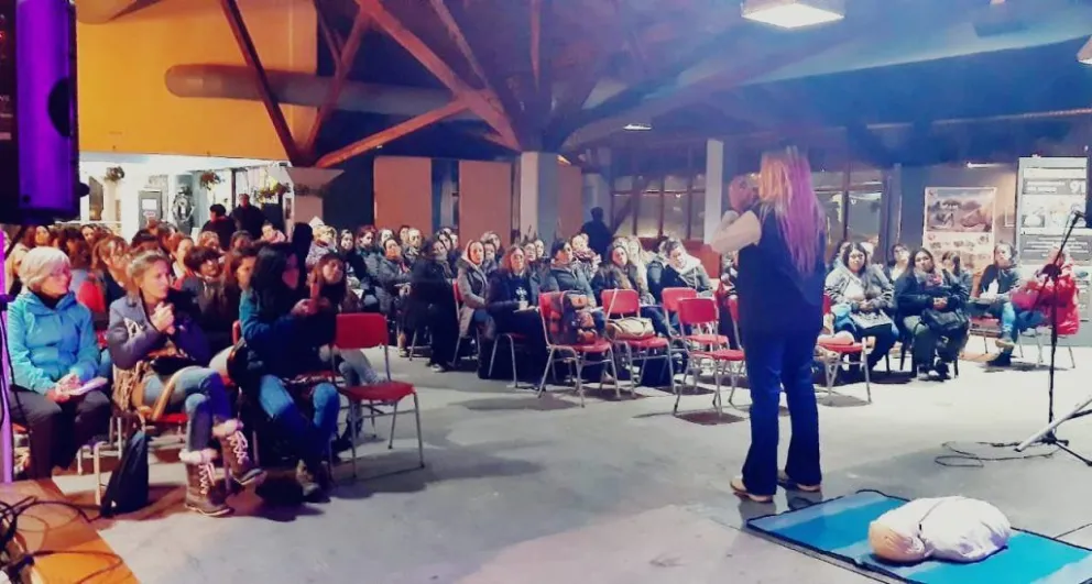 Jornada de capacitación para maestras jardineras en RCP – DEA