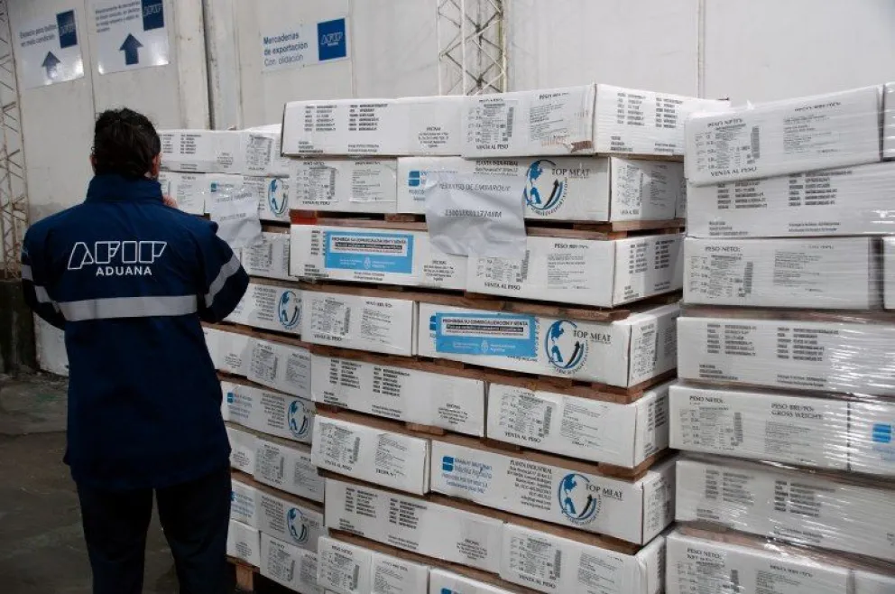 El Gobierno secuestró 430 toneladas de carne vacuna valuadas en dos millones de dólares y las donará a Cáritas