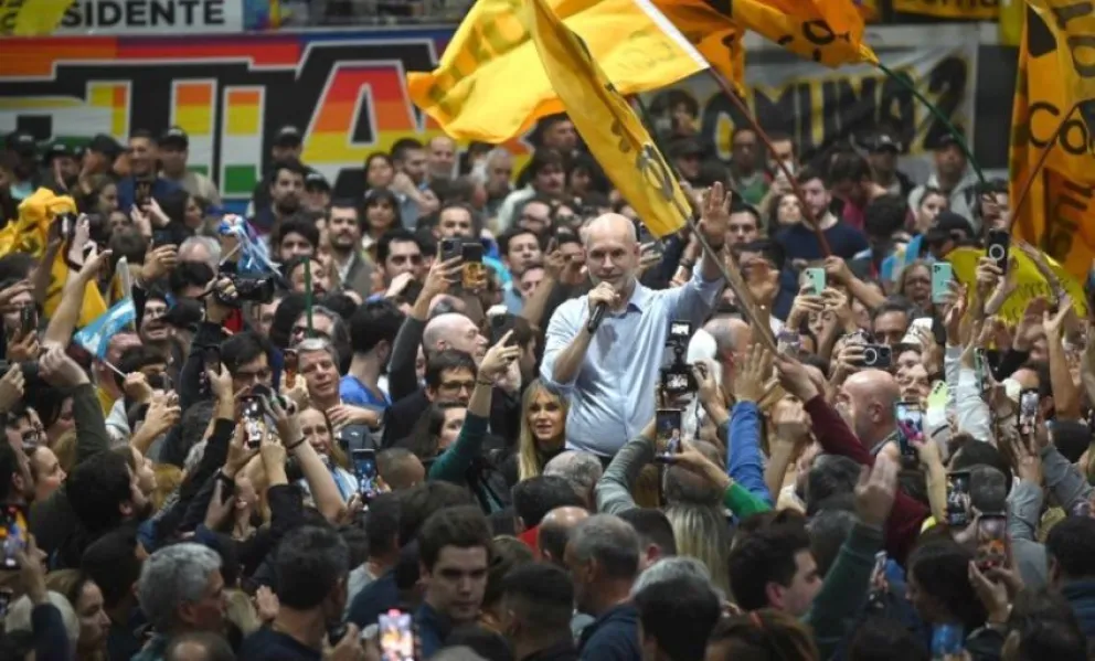 Rodríguez Larreta presentó a sus candidatos de todo el país y se mostró con militantes en CABA